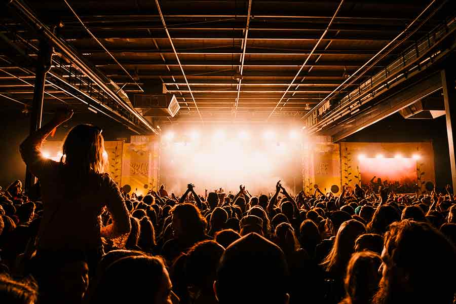 7 steps to organise a live music show - Weezevent