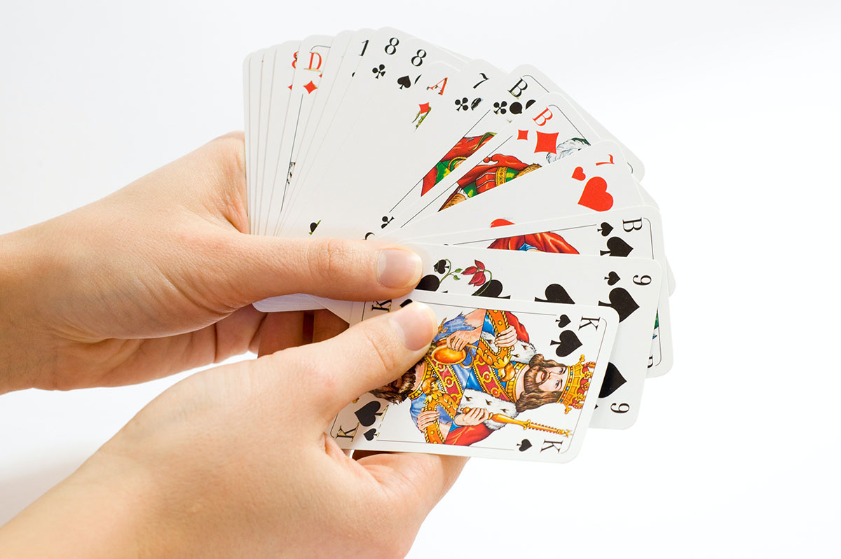 Les règles de la Coinche  Carte belote, Jeux de carte belote, Jeu de cartes