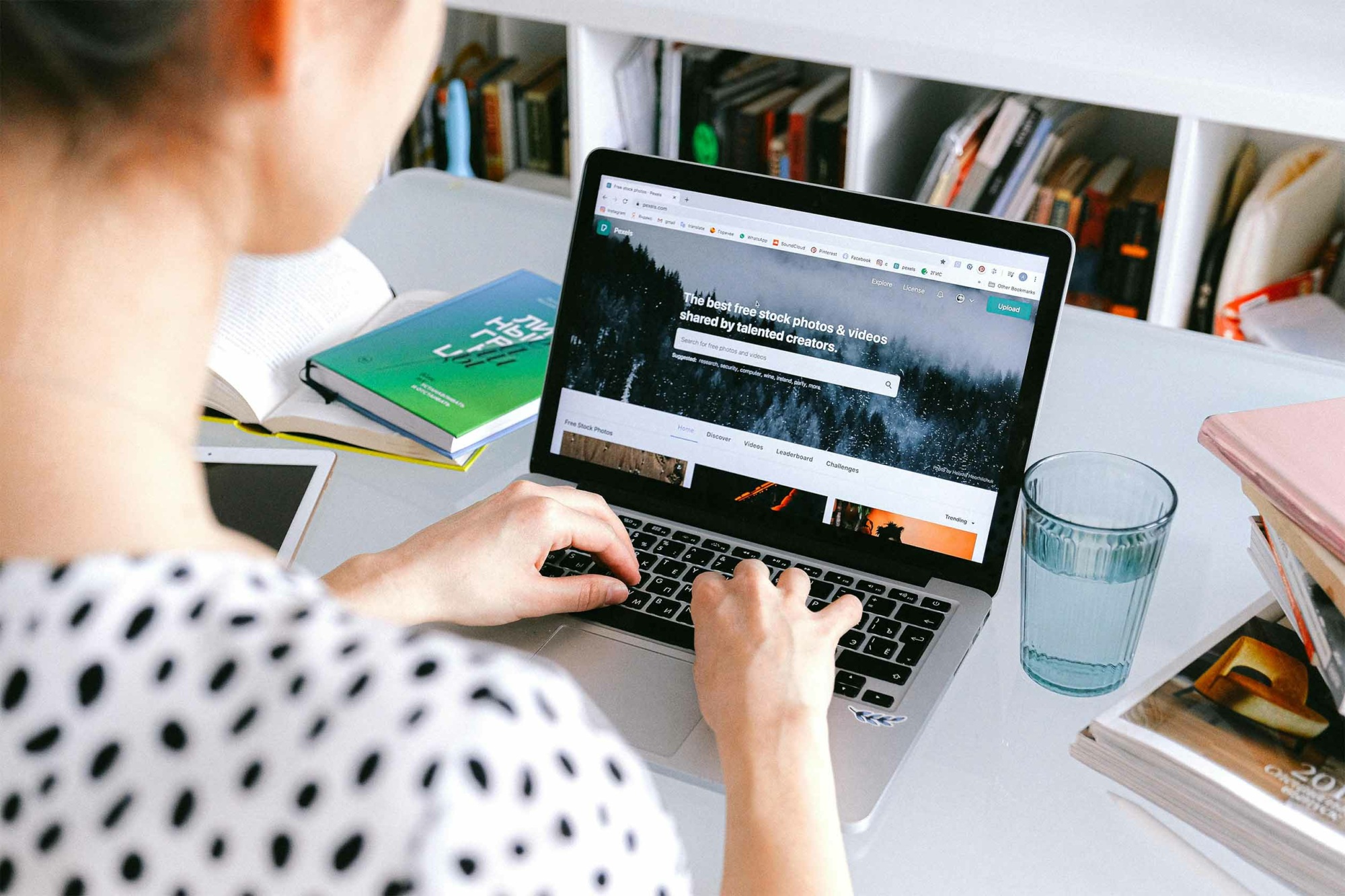 avant de finaliser votre contenu, testez un module auprès d’un petit groupe d’apprenants. Leurs retours vous permettront d’ajuster le rythme, la clarté et la difficulté du programme avant le lancement officiel. Un moyen simple d’assurer la qualité de votre formation dès le départ !