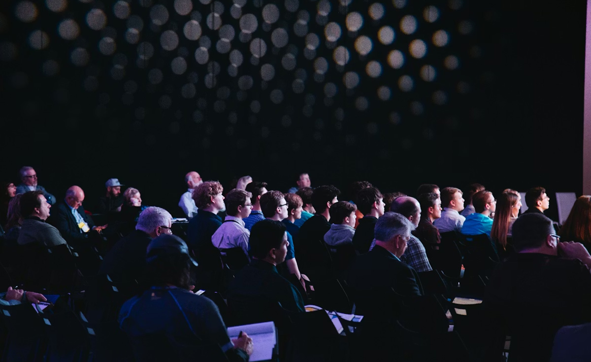 Faciliter l’organisation de votre conférence grâce à WeezTicket