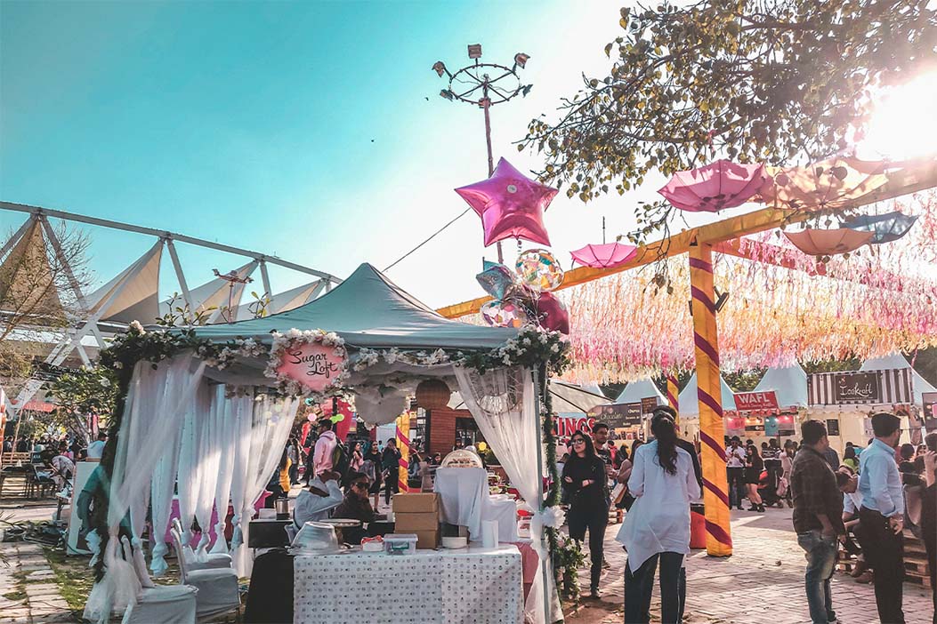 To focus on what truly matters, simplify your work from the start by adopting comprehensive technology solutions like those offered by Weezevent