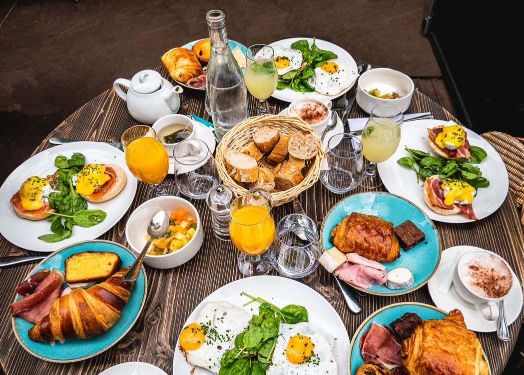 9 astuces pour organiser un brunch réussi